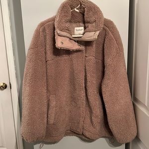 COPY - Super Soft A&F Sherpa Jacket
